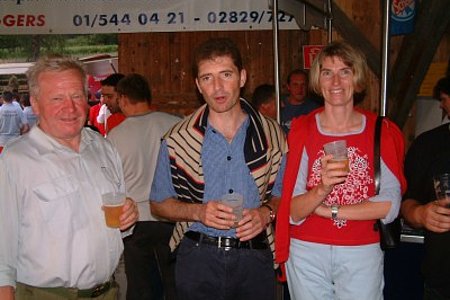 Der Kommandant Fritz Poinstingl mit Bundesrätin Diesner-Wais und Gatte Der Kommandant Fritz Poinstingl mit Bundesrätin Diesner-Wais und Gatte