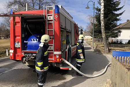 FF Sallingstadt stellt die weitere Wasserversorgung sicher.