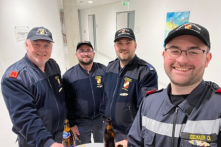 vlnr.: Franz Danzinger, Daniel Hörndl, Michael Fichtinger und Christopher Edelmaier nach erfolgreich absolvierter Prüfung