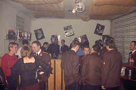 Barbesuch bei Jägermeister und Flying Hirsch war ein must beim Fireball 2005