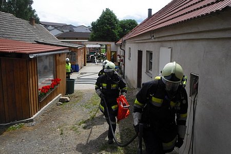 Marsch in Richtung Brandobjekt